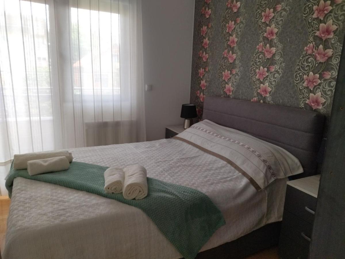 Apartman Gana Altina Lux Белград Екстер'єр фото