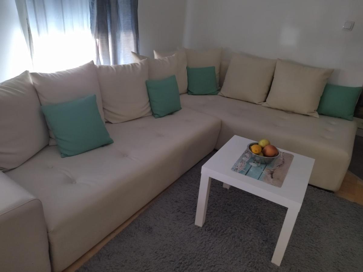 Apartman Gana Altina Lux Белград Екстер'єр фото